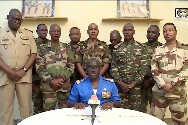 Đảo chính ở Niger:  Pháp tuyên bố đáp trả hành động tấn công Đại sứ quán