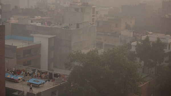 Ấn Độ: Khói bao trùm thủ đô, mức độ ô nhiễm không khí tăng cao