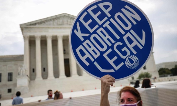 Biden: Kêu gọi tòa án tối cao ngăn chặn lệnh cấm phá thai của Texas