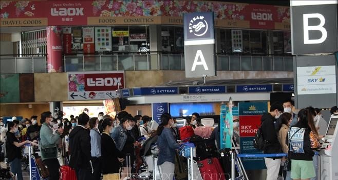 Nhật Bản, Hàn Quốc siết chặt kiểm dịch đối với du khách Trung Quốc 