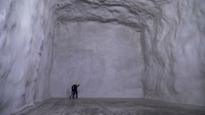 Nông dân Ý dùng hang động làm “tủ lạnh” bảo quản nông sản