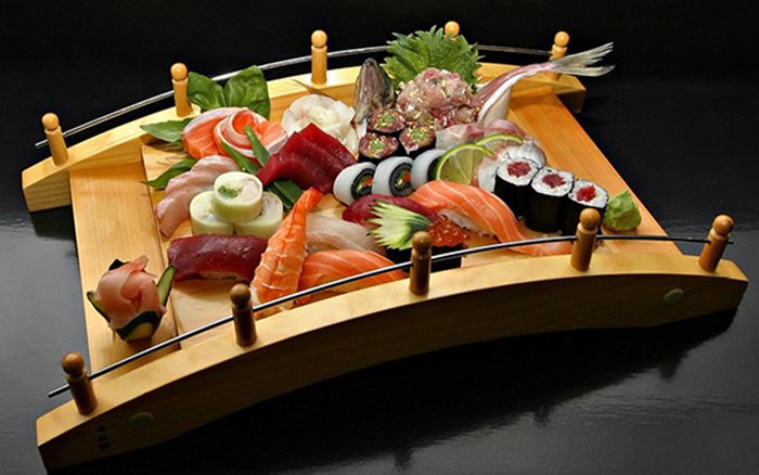 Sushi: Món ăn đậm đà hương vị mùa xuân Nhật Bản