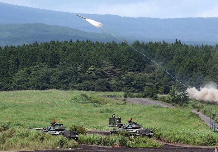 Nhật Bản dự định đưa bom lướt tầm xa ra đảo